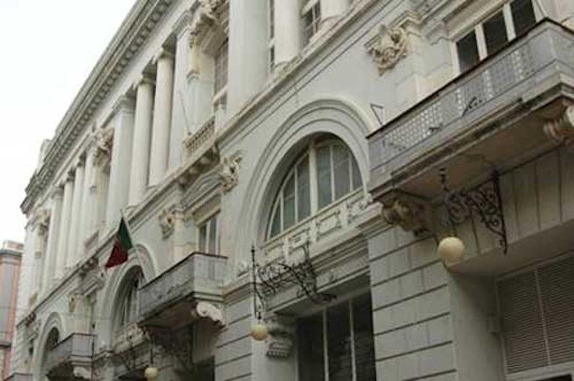 50, 51, 52. Lisbon, Coliseu dos Recreios. 22, 23, 24 July 2002