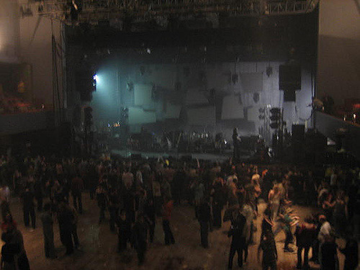 83. Wolverhampton, Civic Hall, 16 May 2006